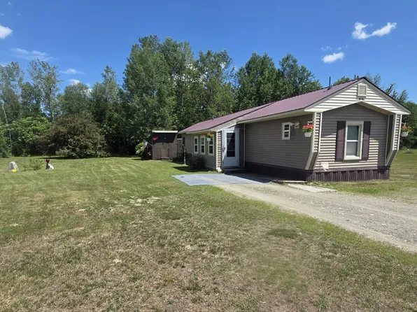 140 Brier Lane, Farmington, ME 04938