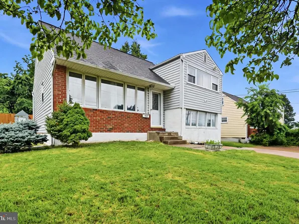 635 W County Line Rd, Hatboro, PA 19040