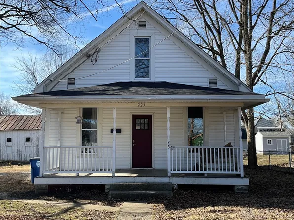 225 High St, Wilmington, OH 45177