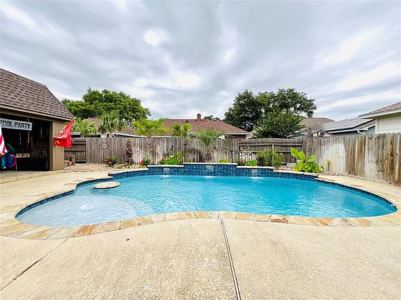 4th image of 3217 Brant Dr Street