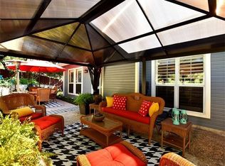 215 Hurst Creek Rd, Lakeway, TX 78734