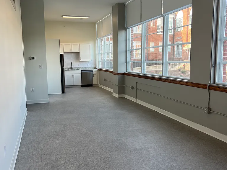 Pulaski Lofts — Photo 120