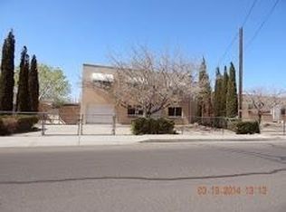 3105 Alamogordo Dr NW, Albuquerque, NM 87120