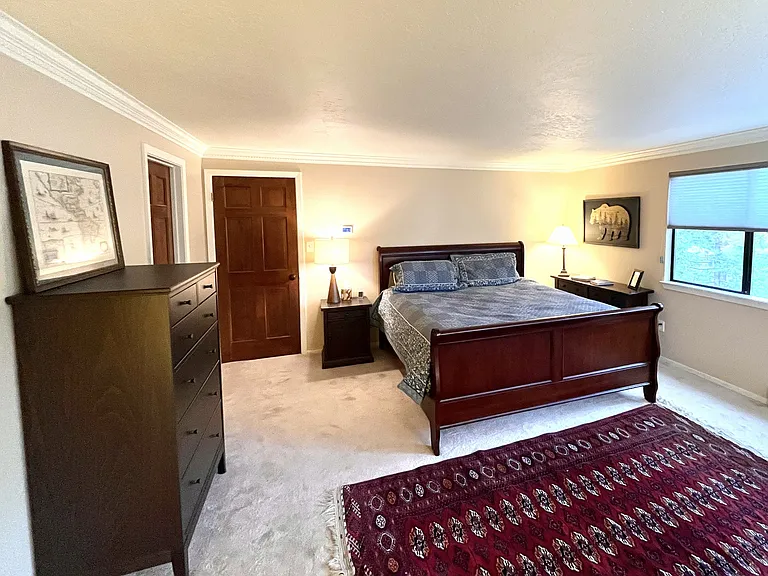 114 Angora Ct #B — Photo 8