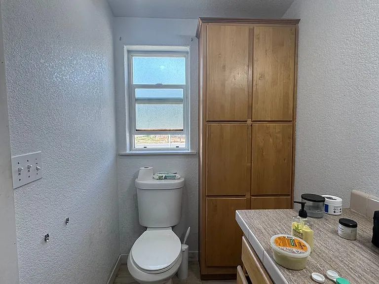 408 Alpine Dr — Photo 15