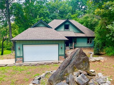 92 W Rambling Creek Dr, Tryon, NC, 28782