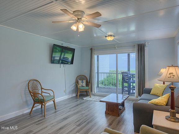 4th image of 1896 New River Inlet Road Unit 1104