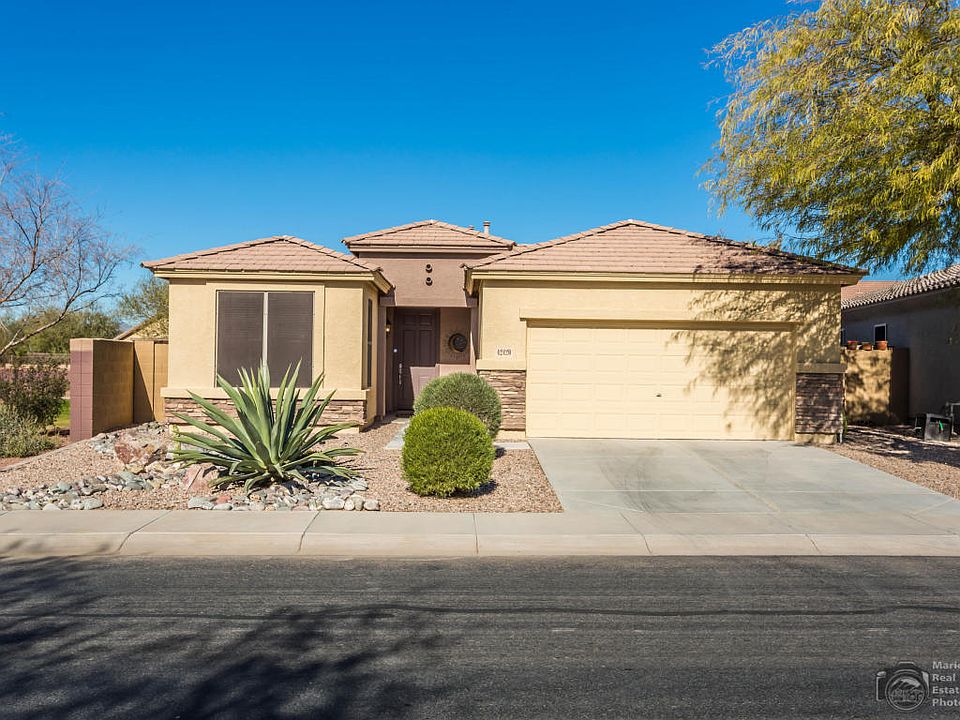 1st image of 42420 W Posada Dr