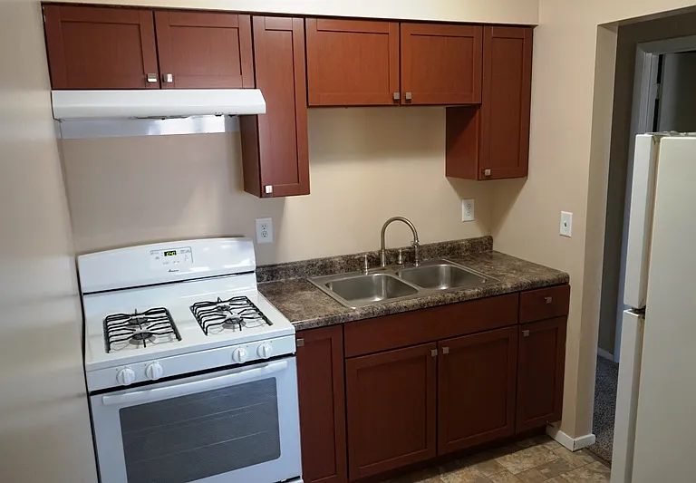 1205 Orchard Rd — Photo 2