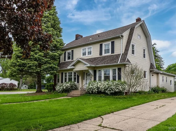 464 Roycroft Blvd, Buffalo, NY 14225