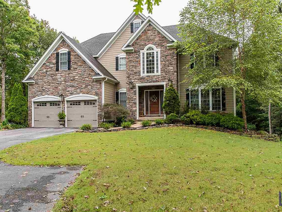 1st image of 255 Shelly Ln