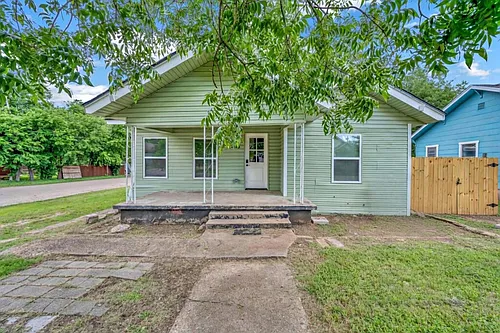 2400 Reuter Ave Photo 1 2400 Reuter Ave Photo 1