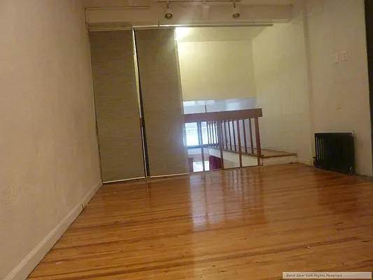 Rented by Bond New York | media 1