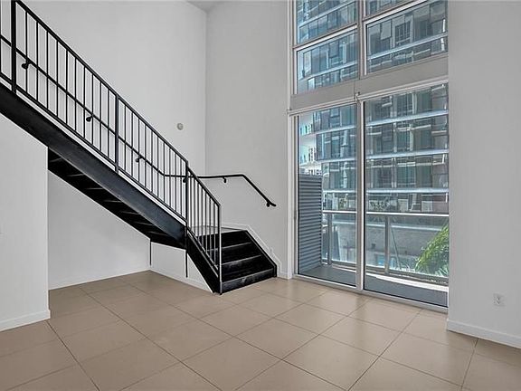 5th image of 300 S Biscayne Blvd #L-402
