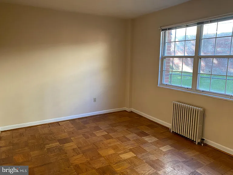 1300 N Meade St #22 — Photo 31