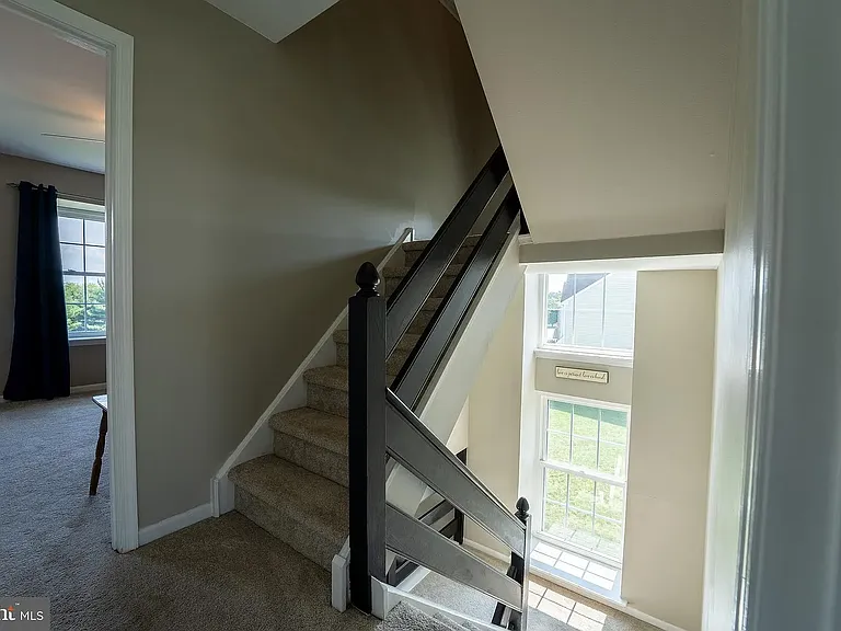 625 Longwood Rd #625 — Photo 5