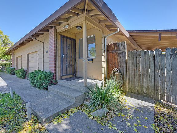 4th image of 6125 Merrywood Dr