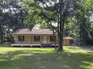 12115 Old County Rd, Willis, TX 77378