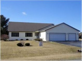 12668 Cortland Ln, Roscoe, IL 61073