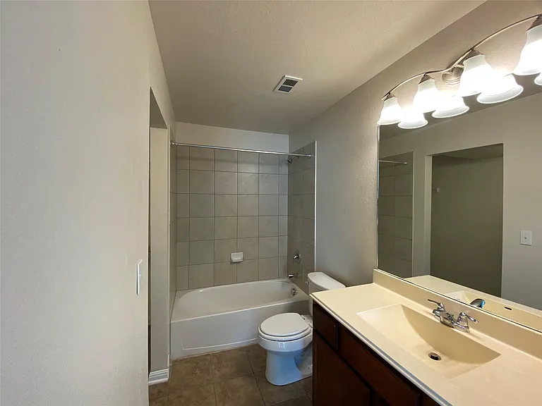 296 Ferrule Dr — Photo 7