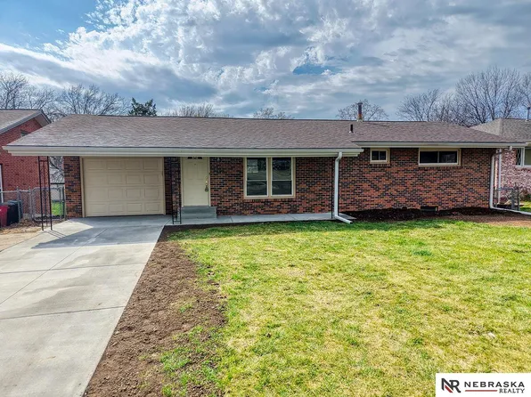 1641 N 76th St, Lincoln, NE 68505