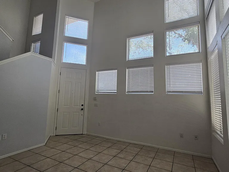 1445 E Broadway Rd #119 — Photo 7