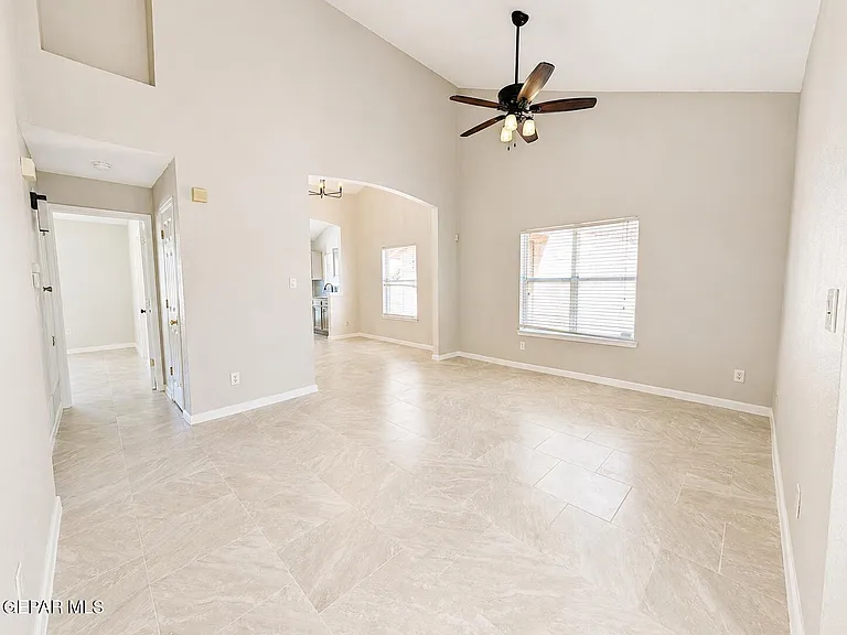 11409 Chickasaw Dr — Photo 8