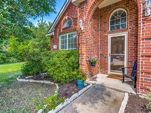4th image of 6211 Creekwood Ct