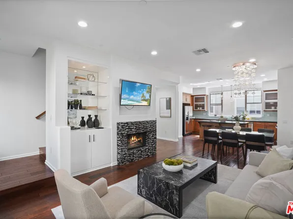 1243 Wilcox Ave, Los Angeles, CA 90038