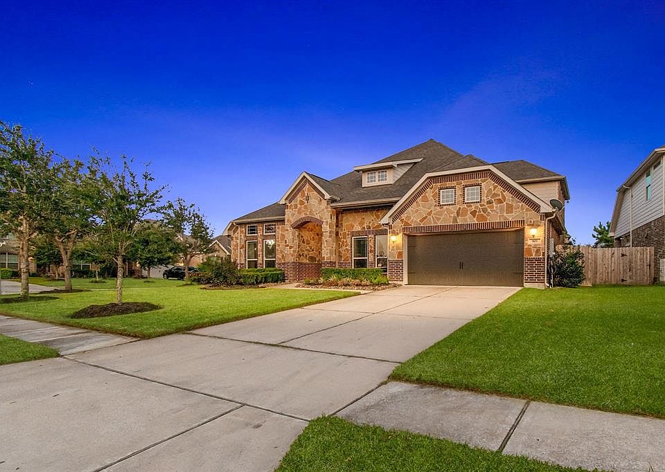 1st image of 903 Dolan Springs Ln