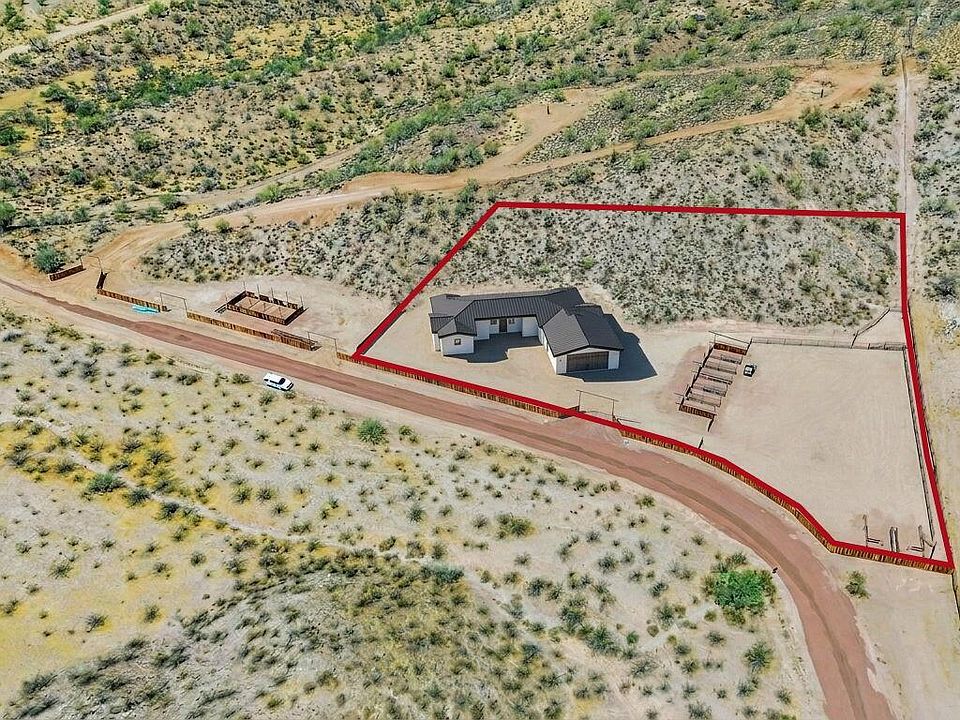 1st image of 18676 W Roper Road