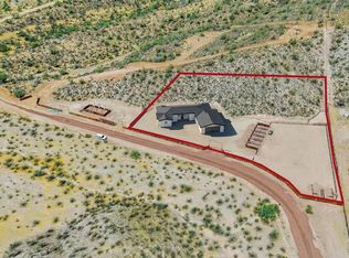 18676 W Roper Rd, Wickenburg, AZ 85390
