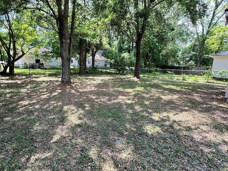 2108 Talladega Rd — Photo 29