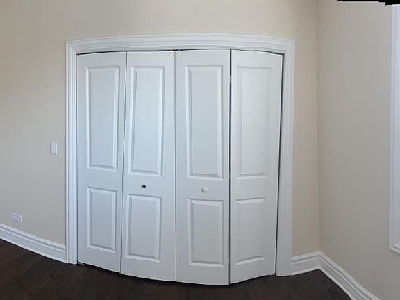 5th image of 6424 N Washtenaw Ave APT 3