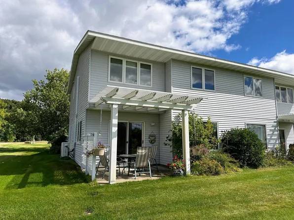 1116 Lakeside Est E, Perham, MN 56573