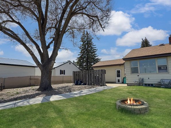 1420 4th Ave W, Williston, ND 58801