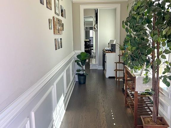 Entry Foyer