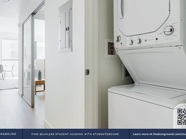 Washer/Dryer in Apartment