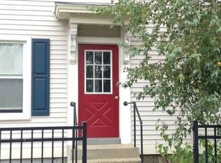 27 Ferry St APT 1E, Manchester, NH 03102