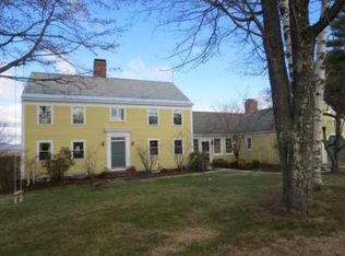 156 Pead Hill Rd, Wilton, NH 03086