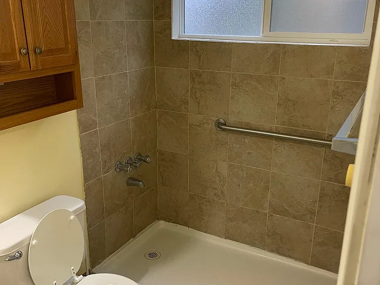 3201 Oakes Ave #3 — Photo 5