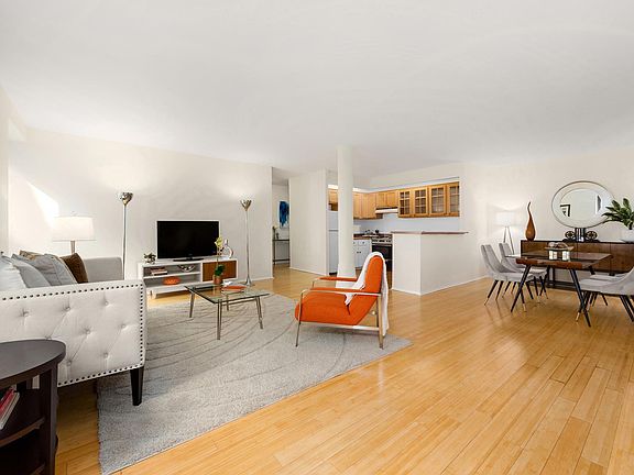2nd image of 305 W 98th St APT 5CS