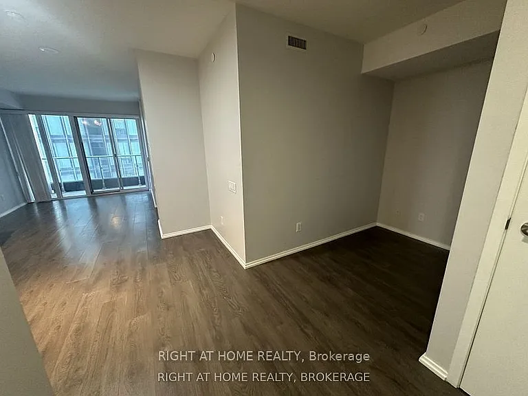 68 Shuter St #1507 — Photo 19
