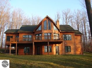 4991 Legend Trl, Bellaire, MI 49615