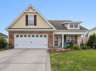 705 Radiant Dr, Jacksonville, NC 28546