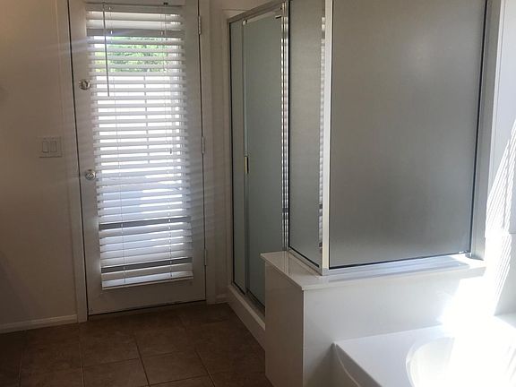 2nd image of 16399 W Woodlands Ave