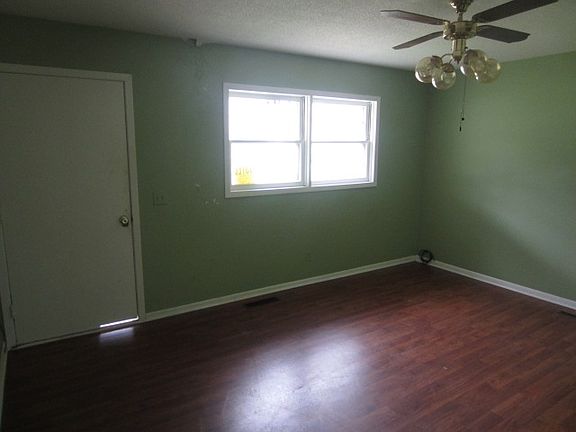4th image of 514 N Iowa St