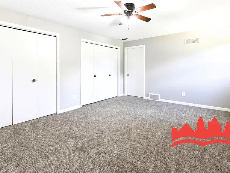 3281 Foxgate Dr — Photo 32