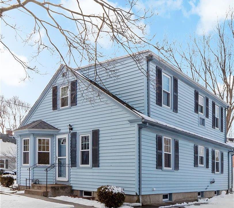 135 Ave, Rumford, RI 02916 Zillow