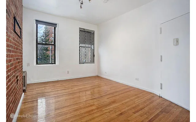 Rented by Douglas Elliman | media 7